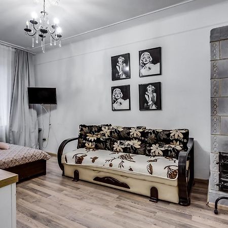 Apartment Near Circus Lvov Exteriér fotografie